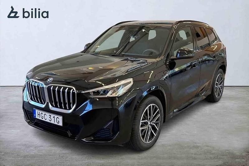 Svart Begagnad 2025 BMW X1 SUV | 524 000 kr - Bild 1/1