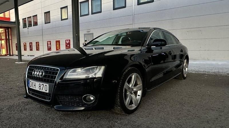 Begagnad Audi A5 Sportback Comfort 211 HK (155 kW) 2011 Svart Halvkombi