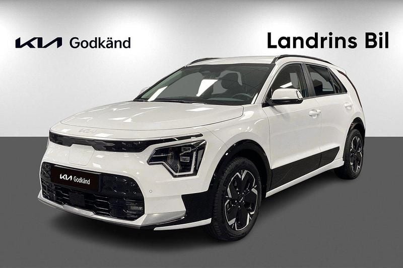 Vit Begagnad 2022 Kia e-Niro SUV | 299 000 kr (Marknadspris) - Bild 1/4
