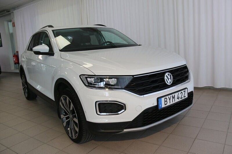 Vit Begagnad 2020 VW T-Roc SUV | 219 000 kr (Lite dyr) - Bild 1/4