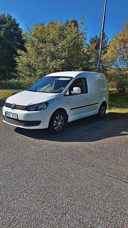 Vit Begagnad 2012 VW Caddy Minibuss | 75 000 kr (Marknadspris) - Bild 1/4