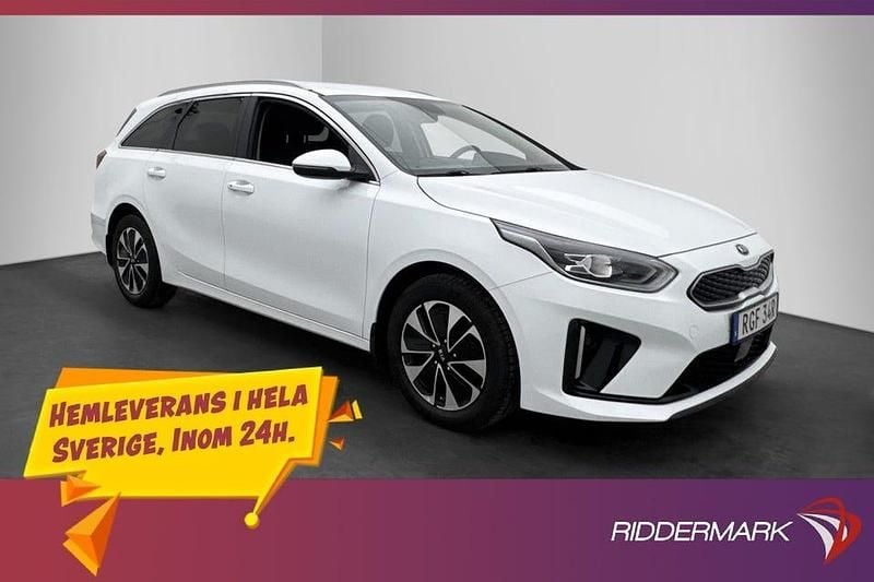 Begagnad Kia Ceed Sportswagon Advance 141 HK (103 kW) 2021 Vit Kombi