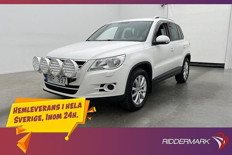 Vit Begagnad 2011 VW Tiguan Sportline SUV | 118 900 kr (Marknadspris) - Bild 1/3