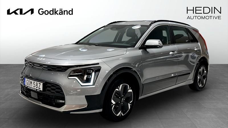 Grå (grey) Begagnad 2022 Kia e-Niro SUV | 319 900 kr (Lite dyr) - Bild 1/4