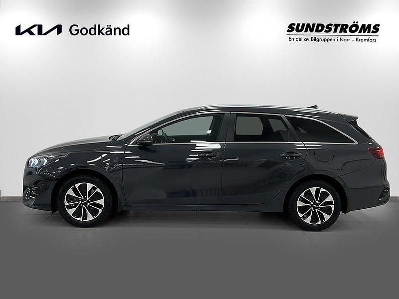 Begagnad Kia Ceed Sportswagon 141 HK (103 kW) 2023 Grå Kombi