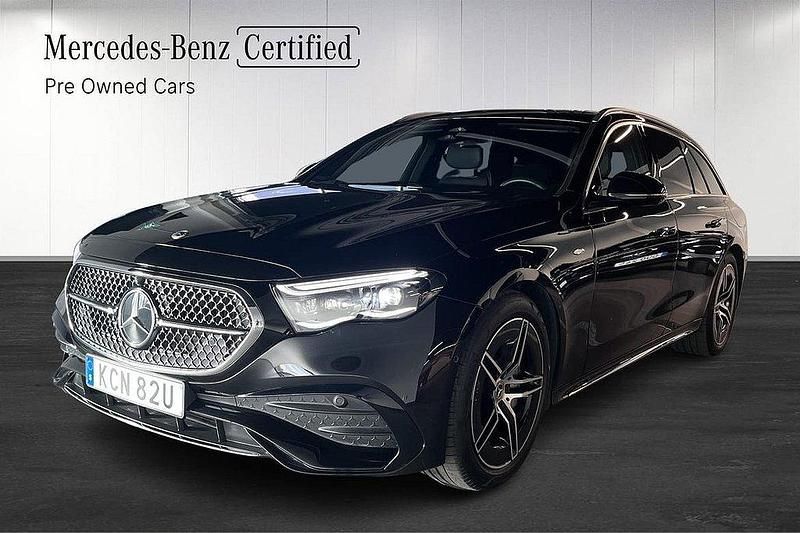 Begagnad Mercedes E300 AMG 317 HK (233 kW) 2024 Svart Kombi