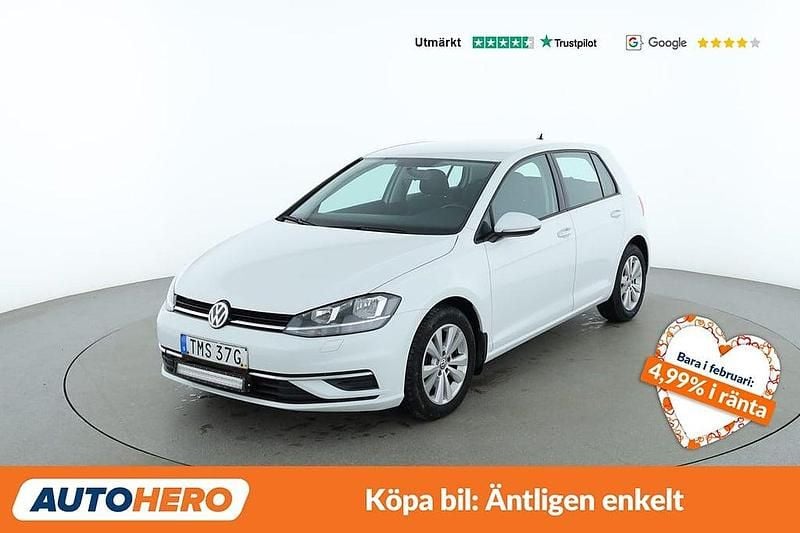 Vit Begagnad 2019 VW Golf VII Halvkombi | 128 000 kr (Bra pris) - Bild 1/4