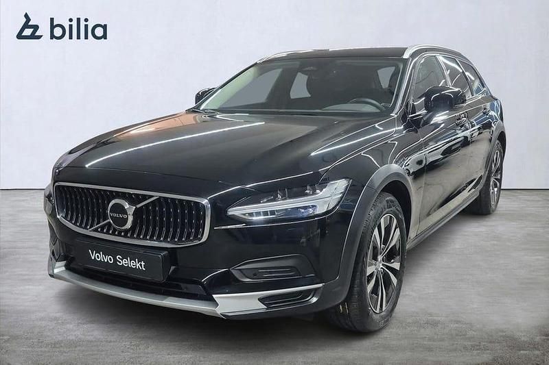 Svart Begagnad 2023 Volvo V90 CC Core Kombi | 439 000 kr (Bra pris) - Bild 1/3