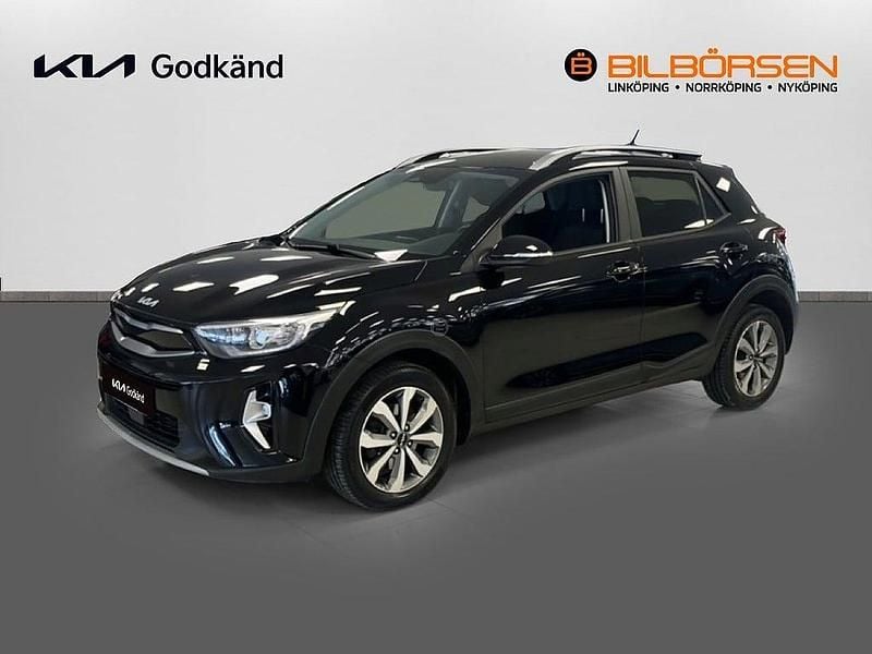 /abp/ aurora black pearl m Begagnad 2022 Kia Stonic Advance SUV | 209 900 kr (Marknadspris) - Bild 1/4