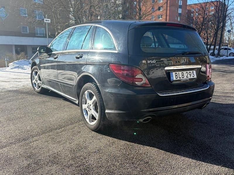 Begagnad Mercedes R350 272 HK (200 kW) 2008 Minibuss