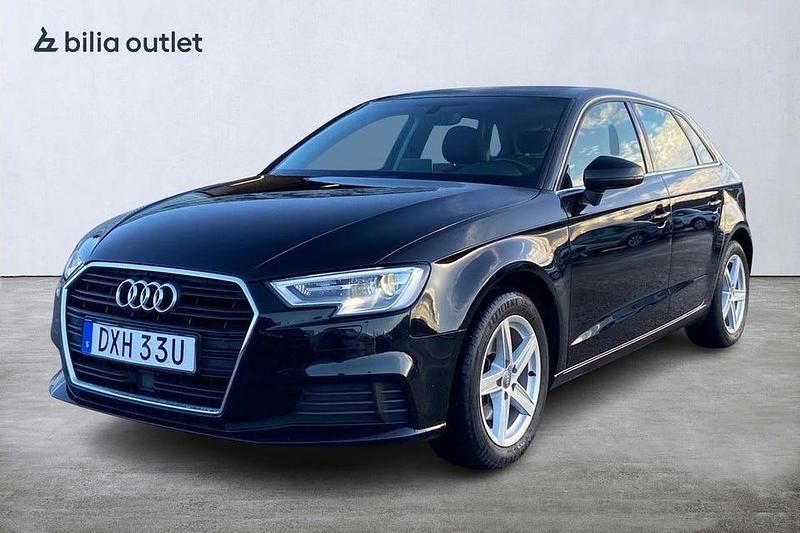Svart Begagnad 2019 Audi A3 Sportback Proline Halvkombi | 169 900 kr (Marknadspris) - Bild 1/4