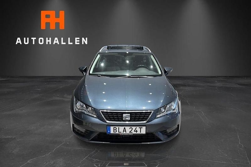 Begagnad Seat Leon ST Style 116 HK (85 kW) 2019 Mörkgrå Kombi