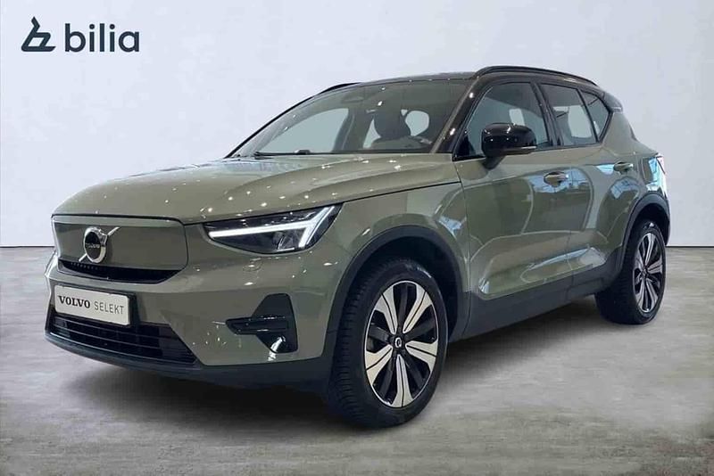 Grön Begagnad 2023 Volvo XC40 Single Motor SUV | 339 900 kr - Bild 1/1