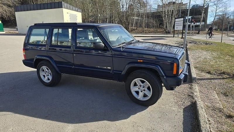 Begagnad Jeep Cherokee 183 HK (134 kW) 2000 SUV