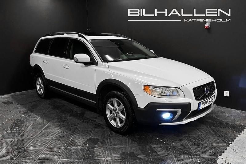 Vit Begagnad 2014 Volvo XC70 Summum Kombi | 99 700 kr (Marknadspris) - Bild 1/4