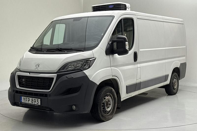 Vit Begagnad 2017 Peugeot Boxer Van | 129 000 kr - Bild 1/4