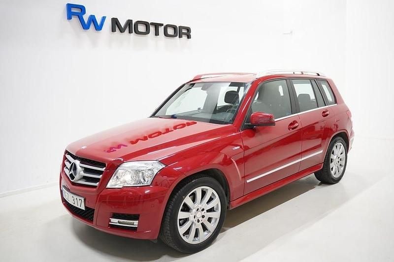 Begagnad Mercedes GLK220 170 HK (125 kW) 2011 Ljusröd SUV