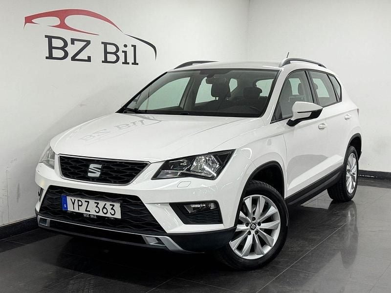 Vit Begagnad 2017 Seat Ateca Style SUV | 134 900 kr (Marknadspris) - Bild 1/4