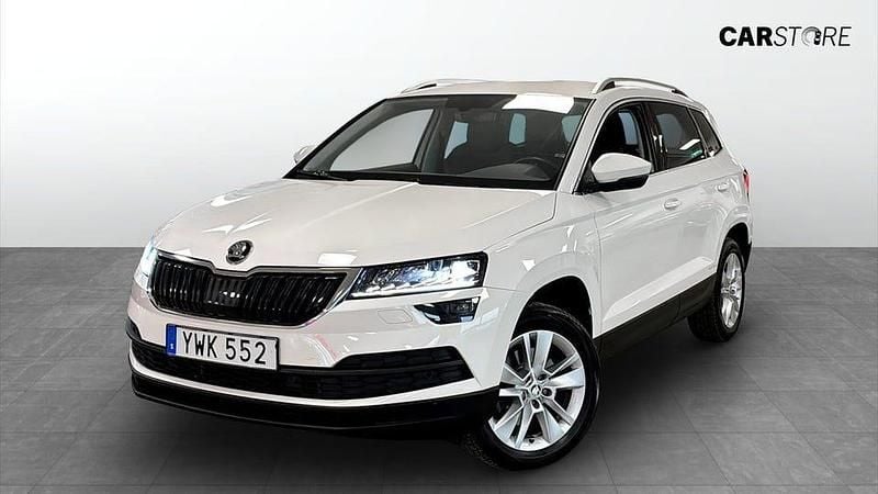 Vit Begagnad 2019 Skoda Karoq Style SUV | 219 900 kr (Bra pris) - Bild 1/4