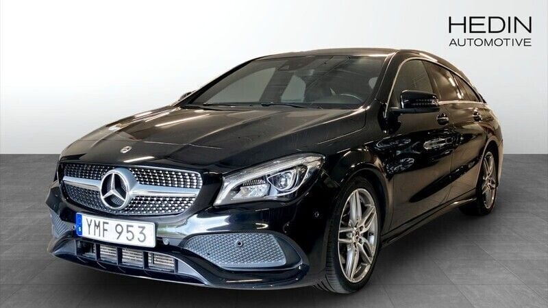 Svart Begagnad 2017 Mercedes CLA220 AMG Sedan | 269 000 kr (Lite dyr) - Bild 1/4