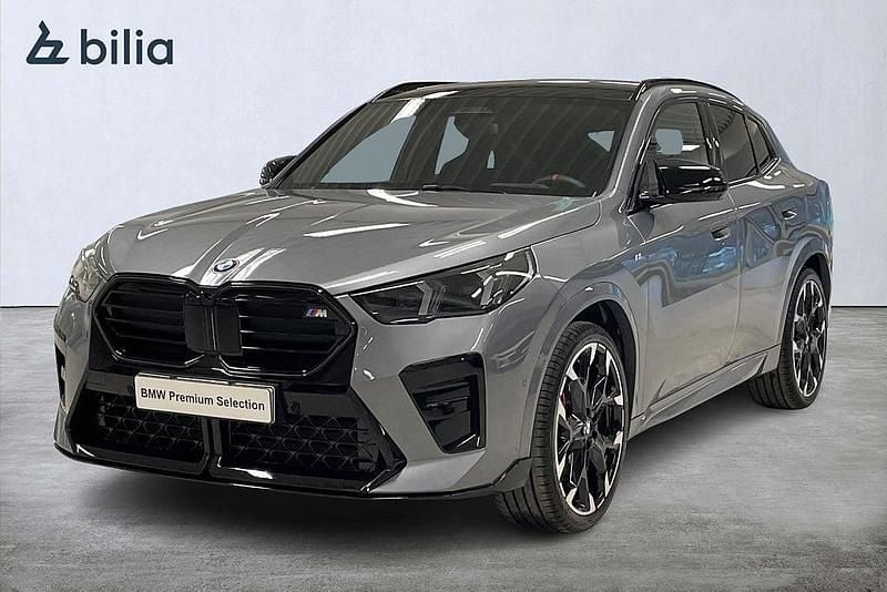 Grå Begagnad 2025 BMW X2 M Sport SUV | 609 900 kr - Bild 1/4