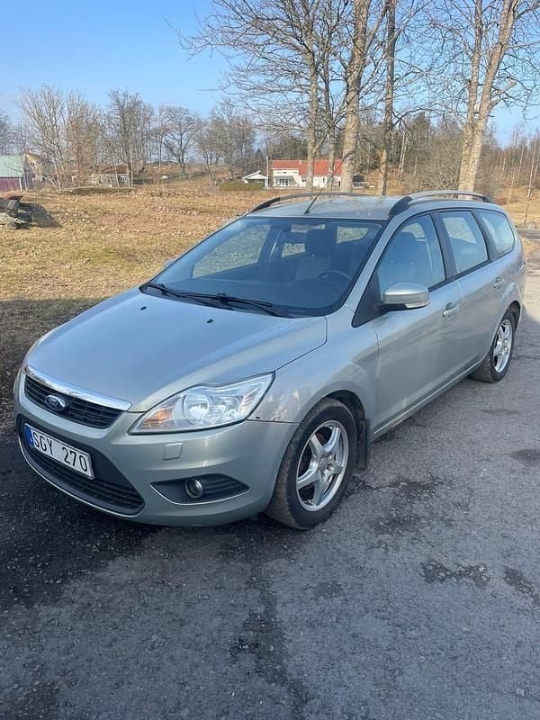 Begagnad Ford Focus 90 HK (66 kW) 2010 Kombi