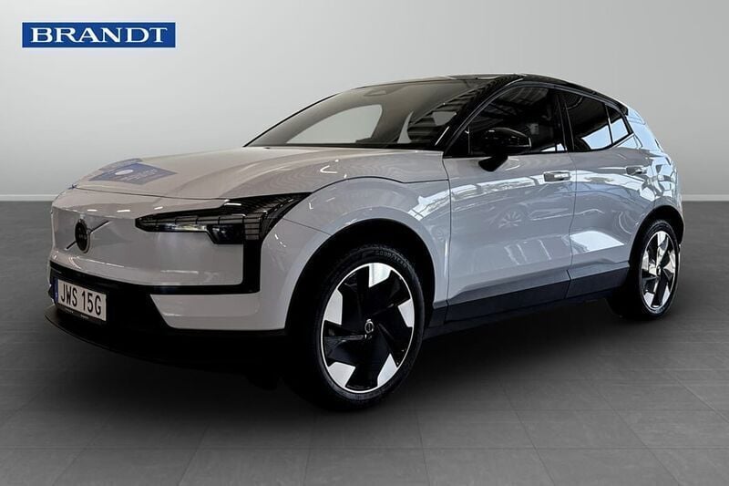 Ljusblå (blå) Begagnad 2024 Volvo EX30 Plus SUV | 369 900 kr - Bild 1/3
