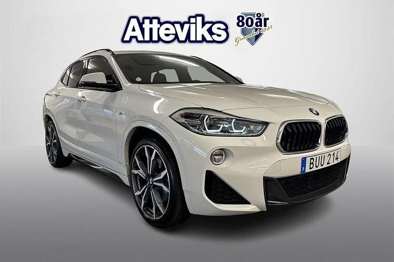 Vit Begagnad 2018 BMW X2 M Sport SUV | 259 900 kr (Marknadspris) - Bild 1/4