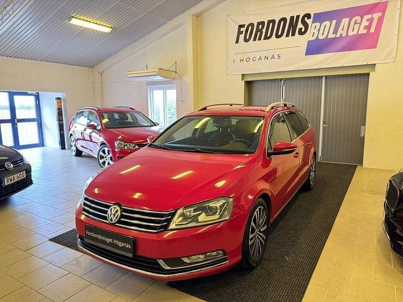 Röd Begagnad 2012 VW Passat GT Kombi | 74 900 kr (Marknadspris) - Bild 1/4