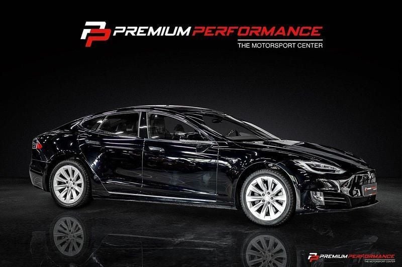 Svart Begagnad 2018 Tesla Model S Long Range Sedan | 288 900 kr (Bra pris) - Bild 1/4