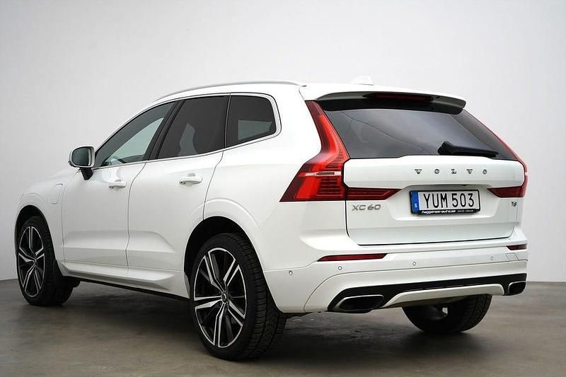 Begagnad Volvo XC60 R-Design 408 HK (300 kW) 2018 Vit SUV