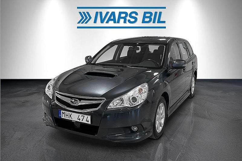 Mörkgrå Begagnad 2011 Subaru Legacy Kombi | 64 900 kr (Lite dyr) - Bild 1/4