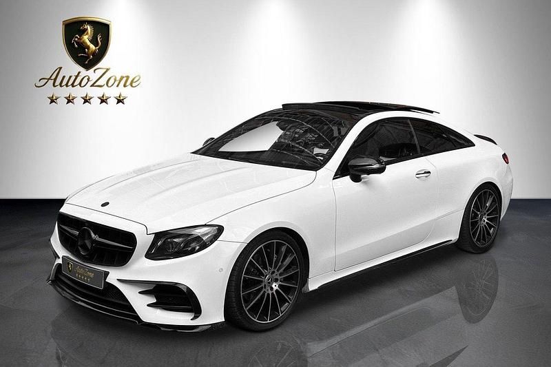 Begagnad 2017 Mercedes E220 AMG Sportkupé | 299 900 kr (Lite dyr) - Bild 1/4