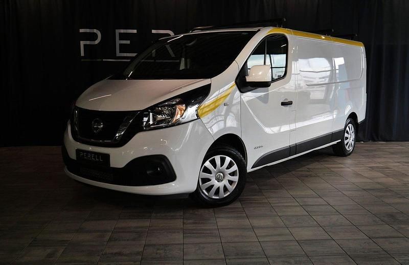 Vit Begagnad 2019 Nissan NV300 Van | 169 000 kr (Marknadspris) - Bild 1/4