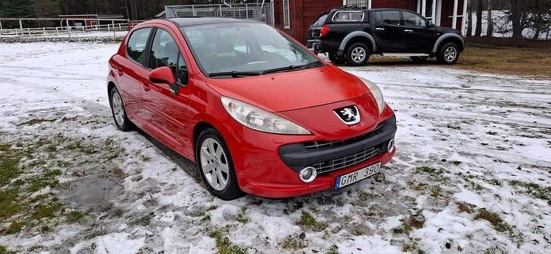 Begagnad 2008 Peugeot 207 Halvkombi | 28 000 kr (Marknadspris) - Bild 1/4
