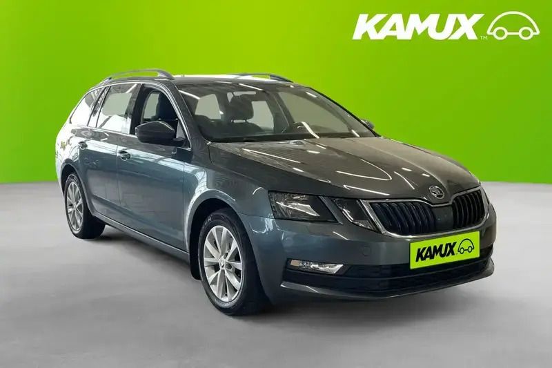 Grå Begagnad 2018 Skoda Octavia Kombi | 179 800 kr (Marknadspris) - Bild 1/4