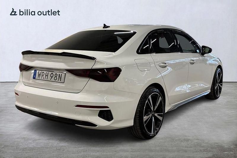 Begagnad Audi A3 Comfort 150 HK (110 kW) 2020 Vit Sedan