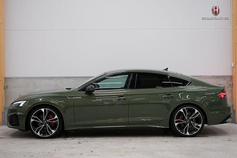 Begagnad Audi A5 S-Line 265 HK (194 kW) 2022 Mörkgrön Sportkupé
