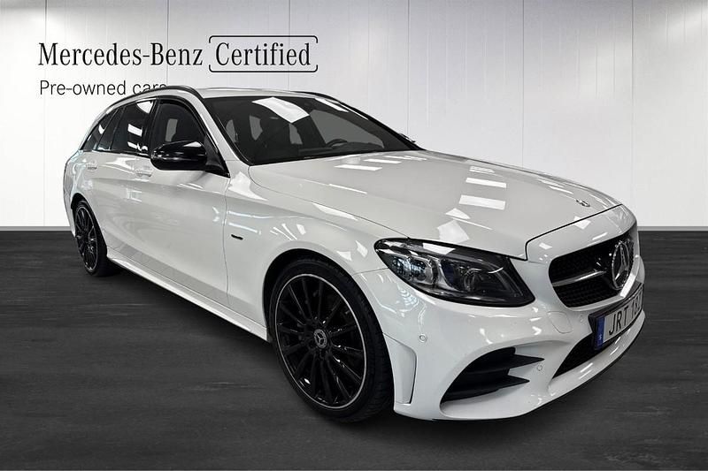 Svart Begagnad 2021 Mercedes C220 Edition Kombi | 259 900 kr (Lite dyr) - Bild 1/4