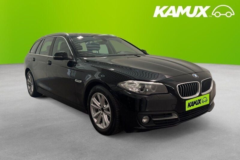 Svart Begagnad 2017 BMW 520 Kombi | 169 800 kr (Superpris) - Bild 1/4