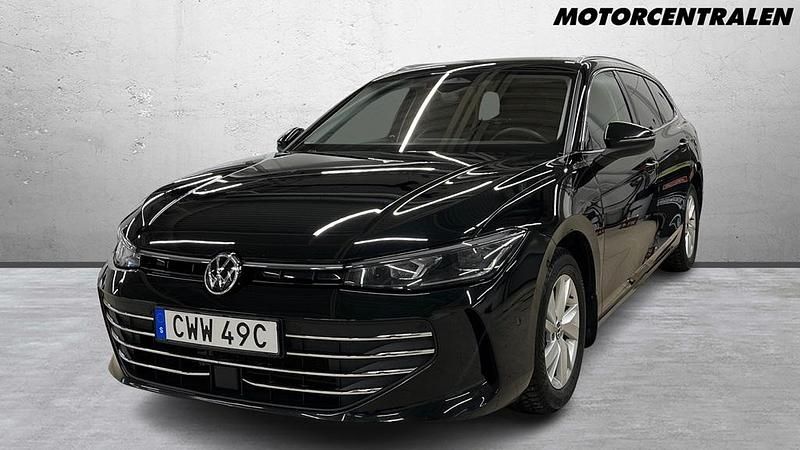 Begagnad VW Passat 2024 Svart