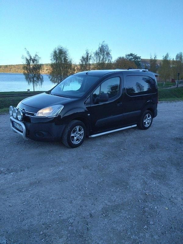 Begagnad 2013 Citroën Berlingo Minibuss | 48 000 kr (Bra pris) - Bild 1/4