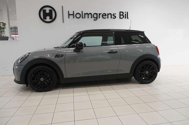 Begagnad Mini Cooper SE 2023 Grå Halvkombi
