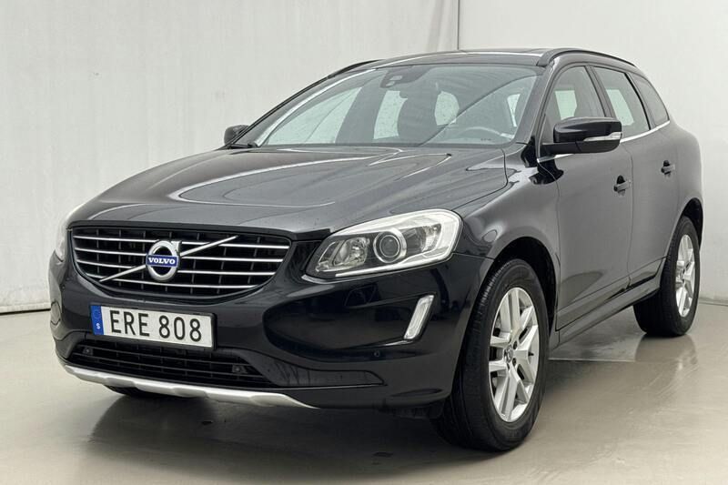 Svart Begagnad 2015 Volvo XC60 Momentum SUV | 106 000 kr (Superpris) - Bild 1/4