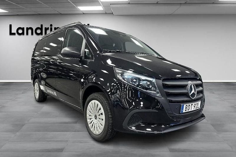 Ny Mercedes Vito 163 HK (119 kW) 2025 Svart Van