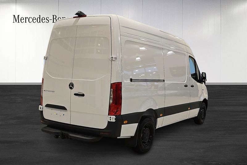 Begagnad Mercedes E-Sprinter 11 kW (15 HK) 2025 Van