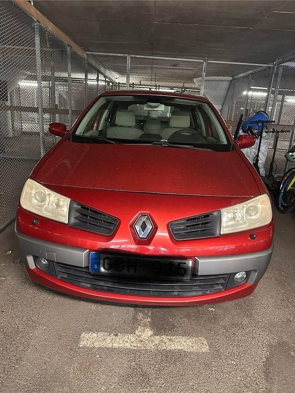Begagnad 2006 Renault Mégane II Halvkombi | 8 000 kr (Superpris) - Bild 1/4