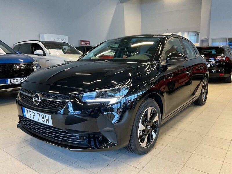 Svart Begagnad 2022 Opel Corsa-e Halvkombi | 258 000 kr (Lite dyr) - Bild 1/4