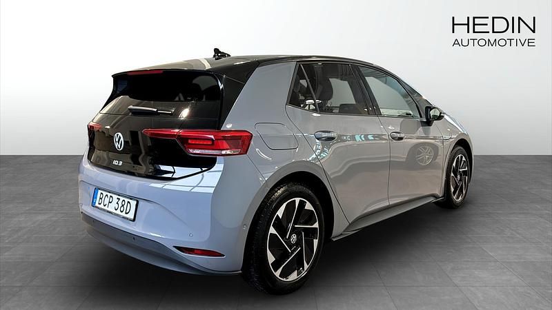 Begagnad VW ID.3 Pro 150 kW (204 HK) 2022 Grå Halvkombi