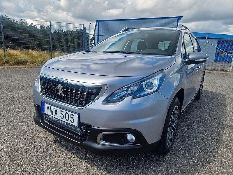 Silver Begagnad 2017 Peugeot 2008 SUV | 139 900 kr (Marknadspris) - Bild 1/4